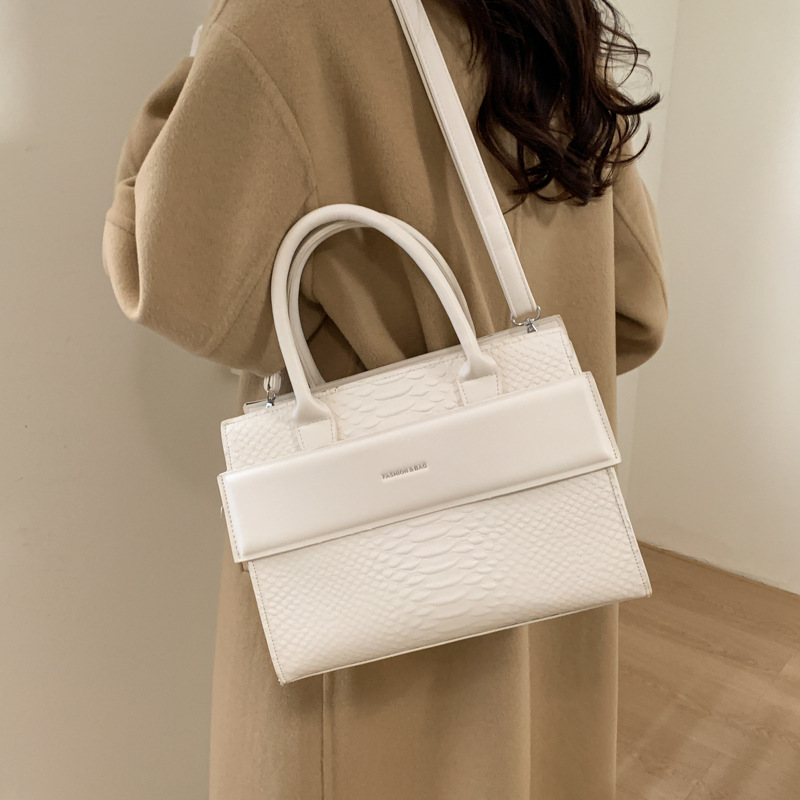 Interior Design Elegant - Crocodile Designer female Handbags Large Capacity