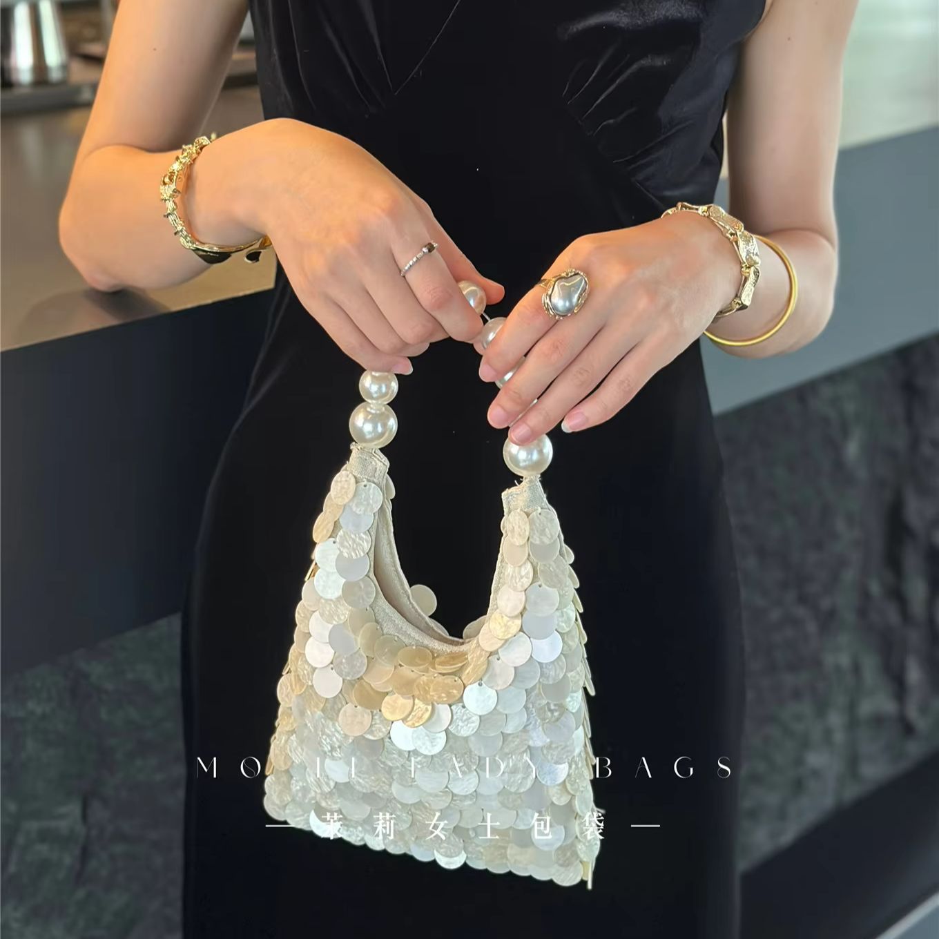 Handmade Shell Sequin Women's  - Interior Design Elegant のレビューと価格