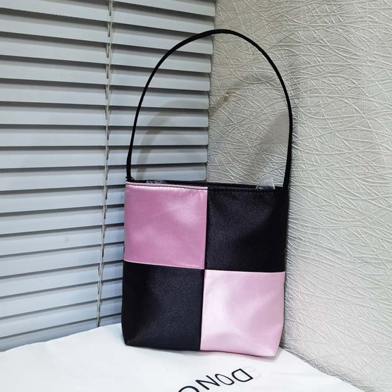 Silk Square Handbag Women's Fa - Interior Design Elegant のレビューと価格