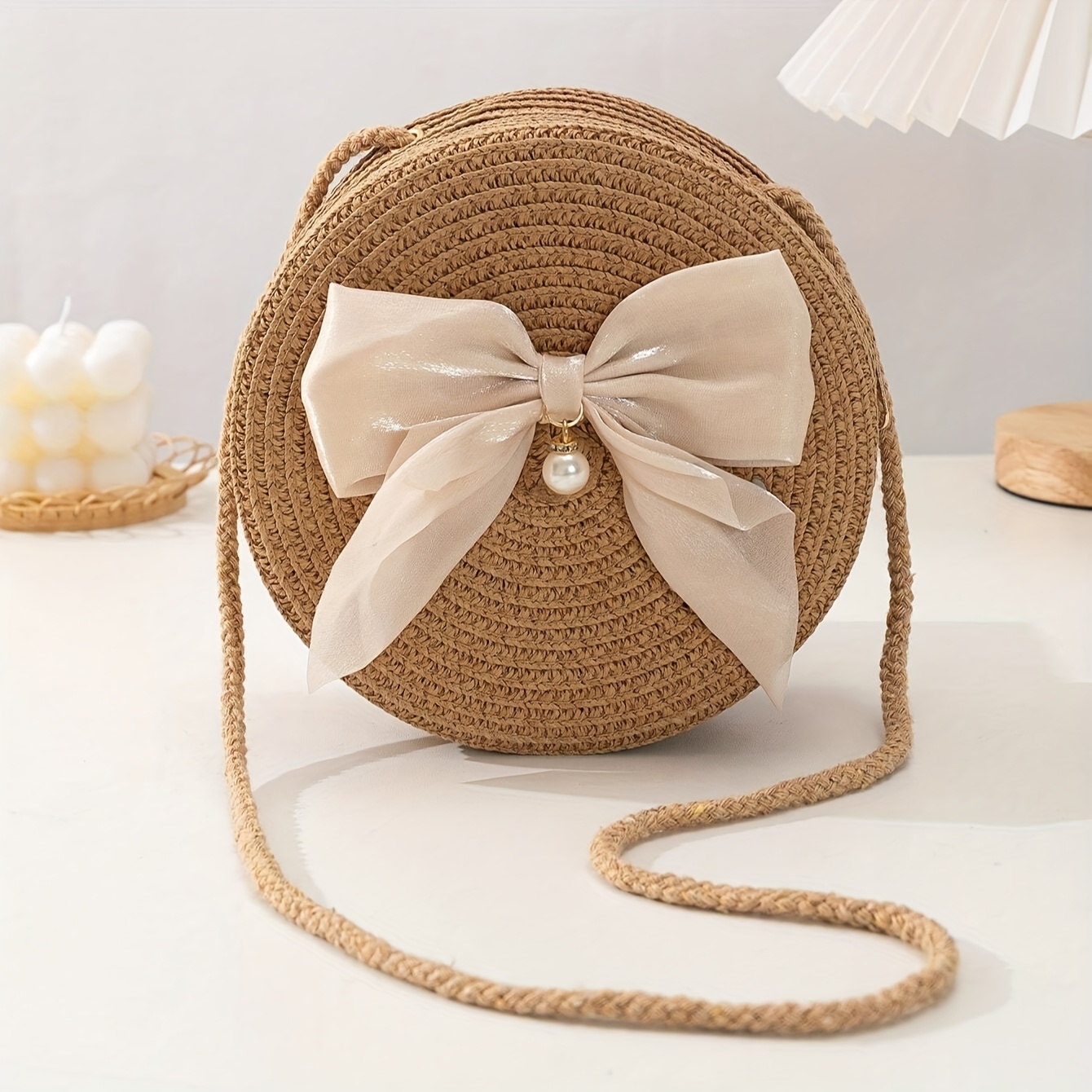 Elegant Round Straw Crossbody  - Interior Design Elegant のレビューと価格