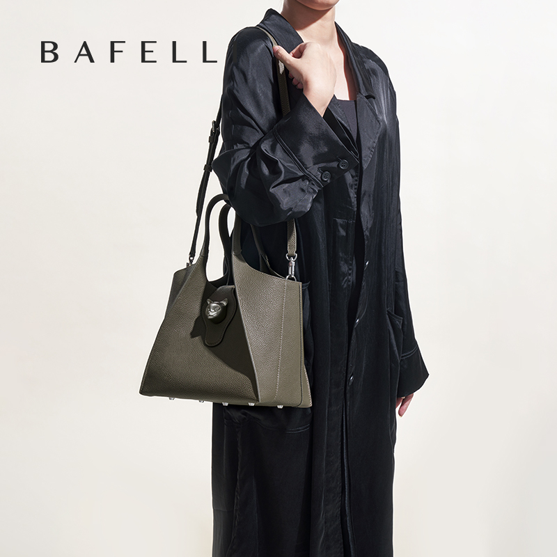 BAFELLI 2026 WOMEN'S HANDBAG T - Interior Design Elegant のレビューと価格