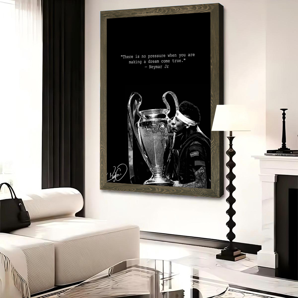 Neymar Jr. Kisses the Champion - Interior Design Modern のレビューと価格