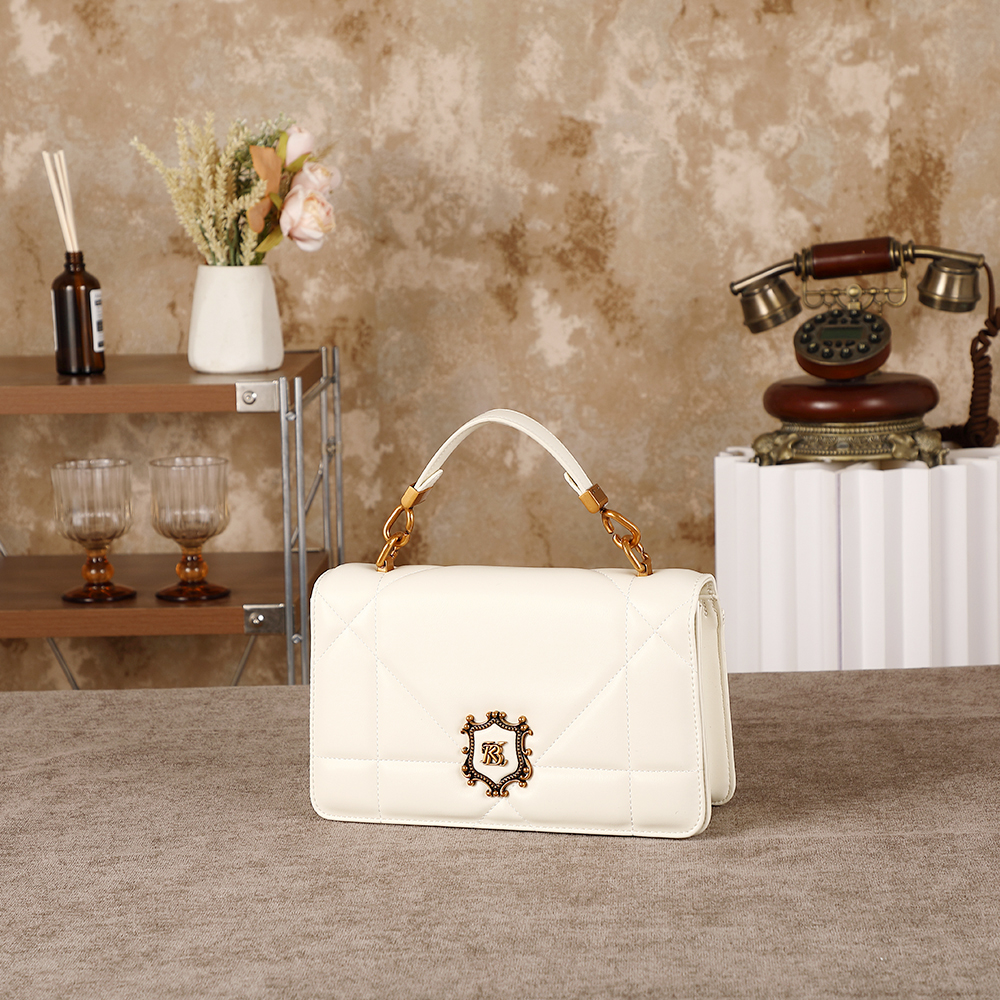 Ladies' handbag, 2026 season n - Interior Design Elegant のレビューと価格