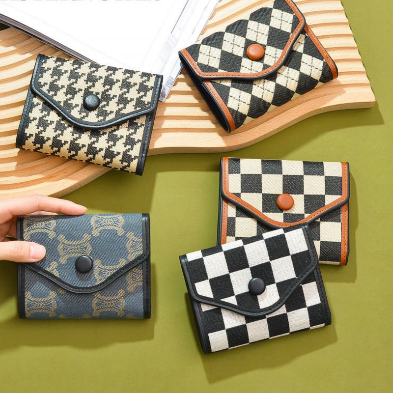 Designer Retro Luxury Fashiona - Interior Design Id のレビューと価格