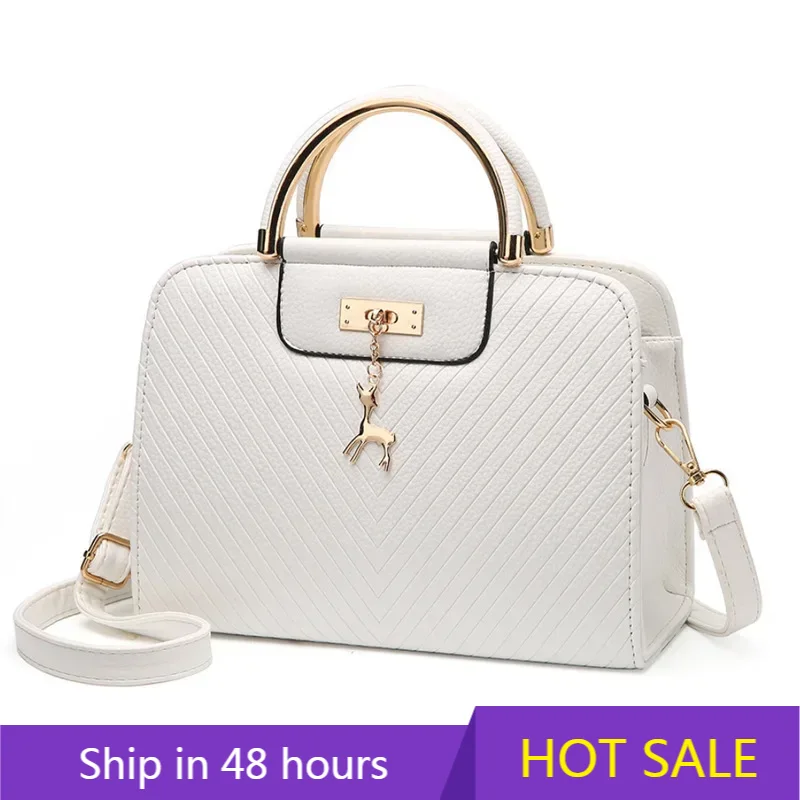 Luxury Brand Designer Women'S  - Interior Design Elegant のレビューと価格